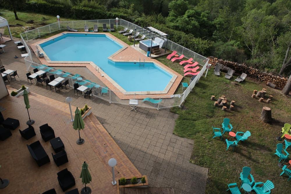 Le Neoulous Hotel Le Boulou Exterior foto